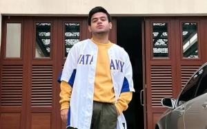 Fadil Jaidi Bikin Syok Pamer Tangan Perempuan Bercincin di Momen Ultah