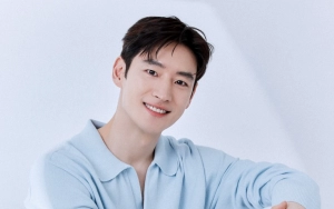 Lee Je Hoon Langsung Lakukan Aksi Sosial Usai Pulih Dari Operasi Radang Usus