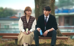 Park Gyu Young Spesial, Cha Eun Woo ASTRO Perdana Post Foto Berdua Dengan Cewek Selain Poster