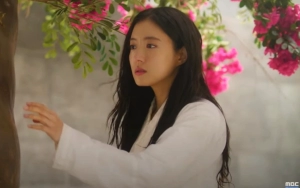 Lee Se Young Latihan Ketat Berkuda Demi 'The Story Of Park's Marriage Contract'