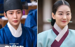 'The Matchmakers' Rilis Poster Spesial, Rowoon & Cho Yi Hyun Bak Gelar 'Heart Signal' Versi Joseon