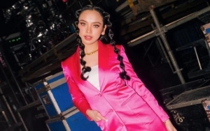 Bukan Model, Lyodra Buat Audiens Terpukau Kala Catwalk di Jakarta Fashion Week