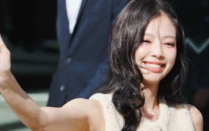 Kontrak Belum Jelas, Jennie BLACKPINK Terciduk Syuting Variety Show Bareng Yoo Jae Seok