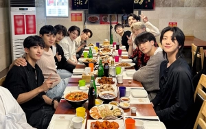 SEVENTEEN Didatangi Hantu di Studio, Penampakannya Jelas Banget