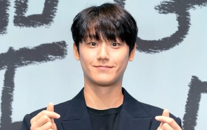 Lee Do Hyun Jadi MC Hingga Pimpin Performance, Sikap Sejak Wamil Curi Fokus