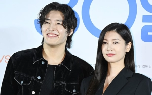 Posisi Tangan Kang Ha Neul di Tubuh Jung So Min Kala Potong Kue Bareng Disorot
