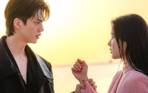 Kim Yoo Jung Sinis ke Song Kang Dalam Teaser 'My Demon'