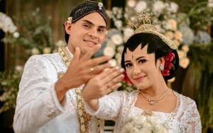 Amanda Gonzales Pamer Wedding Kiss, Wajah Suami Mualaf Dipuji Mirip Cristian Gonzales 