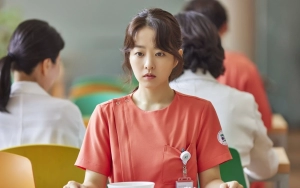 Kepribadian Park Bo Young Bikin Khawatir Sutradara 'Daily Dose of Sunshine'
