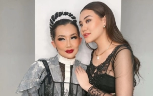Kecantikan Aaliyah Massaid Berhijab Dipuji Artis Senior, Reza Artamevia Ikutan Bangga