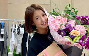 Lee Si Young Dikabarkan Pingsan di Himalaya Usai Beredar Foto Mengkhawatirkan