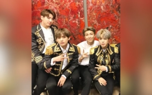 Obat Kangen, RM, Jimin, V dan Jungkook BTS Saling Nemplok di Listening Party 'GOLDEN'