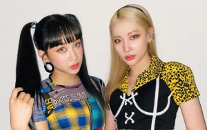 Visual Dita Karang saat Selfie Bareng Jinny Secret Number Jadi Sorotan