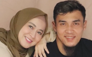 Gunawan Dwi Cahyo Fokus Ikut Pengajian Saat Okie Agustina Diserang Akun Bodong