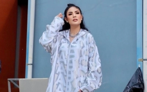Nindy Ayunda Tertawakan Pertanyaan Soal Dugaan Nikah Siri dengan Dito Mahendra