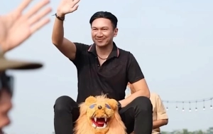 Anji Balas Kocak Tudingan Pro LGBT Imbas Nonton Konser Coldplay