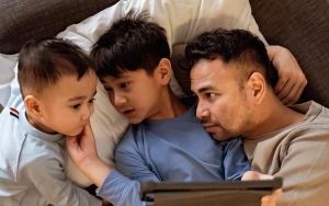 Raffi Ahmad Pamer Momen Rafathar Turun Tangan Bujuk Rayyanza ke Dokter