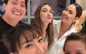 Luna Maya dan Ayu Dewi Gercep Tunjukkan Perhatian Usai Ayah Edric Tjandra Meninggal