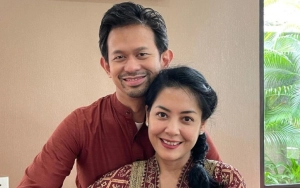 Lulu Tobing Umbar Senyum Bareng Bestie Meski Mediasi Perceraian Gagal