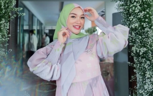 Zaskia Gotik Pasrah Andai Penampilan Berhijabnya Berdampak ke Pekerjaan