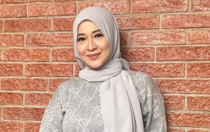 Penampilan Okie Agustina Makin Cantik Manglingi di Tengah Proses Jalani Perceraian