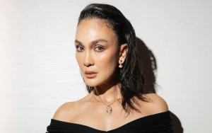 Luna Maya Pede Pamer Keriput dan Flek Wajah Saat Live di SosMed