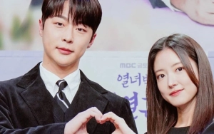 Lee Se Young dan Bae In Hyuk Bocorkan Adegan Ranjang di 'The Story of Park's Marriage Contract'