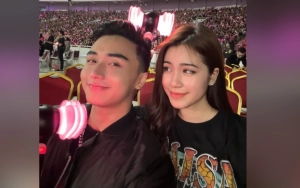 Rinoa Aurora Cium Tangan Leon Dozan Pasca Bebas dari Penjara