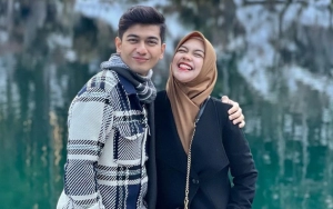 Teuku Ryan Pamer Keakraban Bareng Mertua dan Kakak Ipar Tanpa Ria Ricis