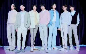BTS Jalani Tradisi OT7 untuk Antar RM dan V Wamil