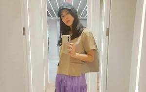 Dian Sastro Tampil Cantik Effortless dengan OOTD Kasual Bikin Salfok