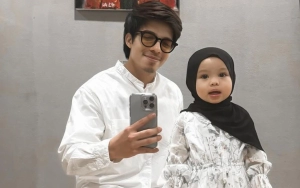 Atta Halilintar Buat Ameena Nangis Kejer Gegara Reaksi Saat Disuntik