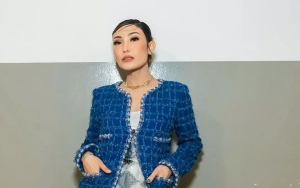 Ayu Dewi Nyaris Pingsan Sebelum Dilarikan ke Rumah Sakit