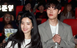 Pertemanan Kim Tae Ri dan Ryu Jun Yeol Bikin Senior Melongo