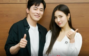 Jo Jung Suk Spill Relasinya dengan Shin Se Kyung di Drama 'Captivating the King'