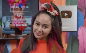 Denise Chariesta Nangis Kejer Ditinggal Mati Anjing Kesayangan
