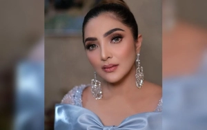 Ashanty Masak sambil Duduk Lesehan di Lantai Auto Jadi Sorotan