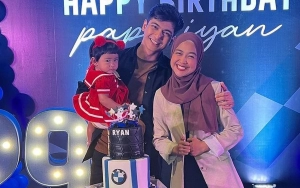Teuku Ryan Kepergok Momong Anak Sendirian Lagi Tanpa Ditemani Ria Ricis