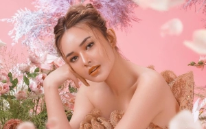 Amanda Manopo Tampil Cantik Kurusan Saat Rayakan Natal Bareng Keluarga
