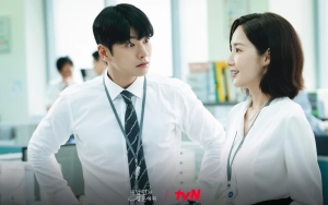 Lee Yi Kyung Ungkap Alasan Mau Jadi Pria Jahat Tukang Selingkuh di 'Marry My Husband'