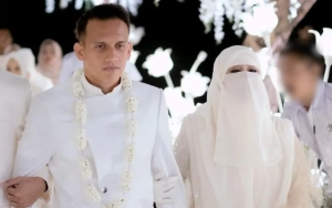 Umi Pipik Pinjam Baju Mantu Saat Hadiri Ultah Anak Lesti Kejora