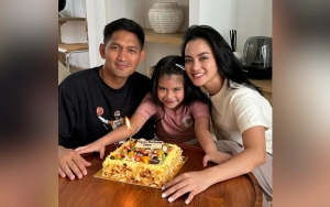 Ibnu Jamil Ajak Putri Ririn Ekawati Baca Pikiran Satu Sama Lain