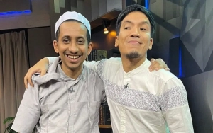 Desta Kicep Diceramahi Habib Ja'far Soal Asmara