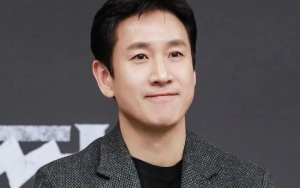 Wawancara Terakhir Lee Sun Kyun yang Banggakan Pencapaian 'Parasite' Terungkap