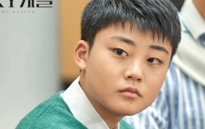 Perubahan Visual Lee Eugene Pemain 'SKY Castle' di SBS Drama Awards 2023 Bikin Kaget