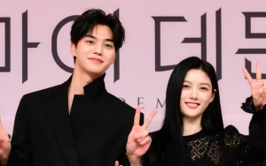 Kim Yoo Jung Auto Salting Saat Adegan Ciuman Panasnya dengan Song Kang Diputar