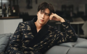 Akting Na In Woo Sebagai Aktor Utama di 'Marry My Husband' Direview Jurnalis Korea