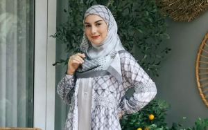 Irish Bella Tiba-Tiba Merengek Sedih Sambil Meminta Bantuan