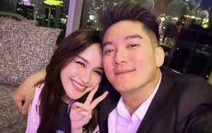 Ayu Ting Ting Kepergok Temani Boy William Hadiri Acara GDA 2024