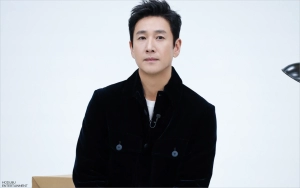 Detail Lee Sun Kyun Diperas Beberapa Oknum Sebelum Meninggal Dirilis Dispatch